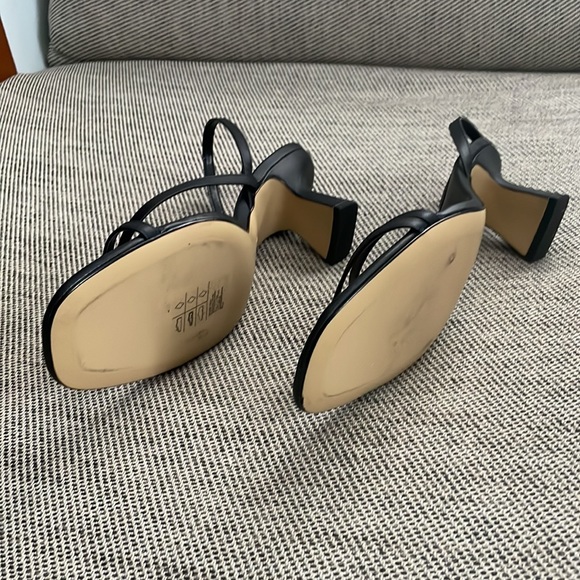 H&M Sandals - Picture 3 of 5